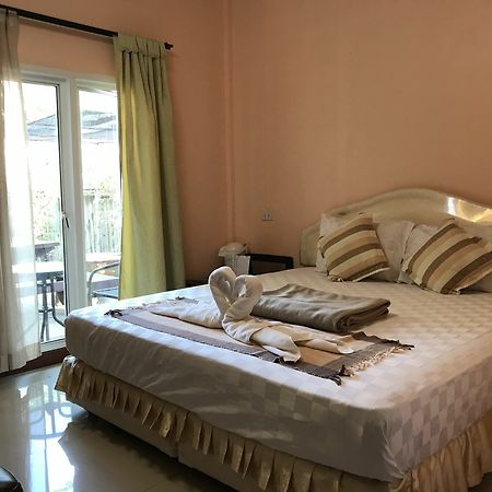 Green Leaf Resort Surin Zewnętrze zdjęcie